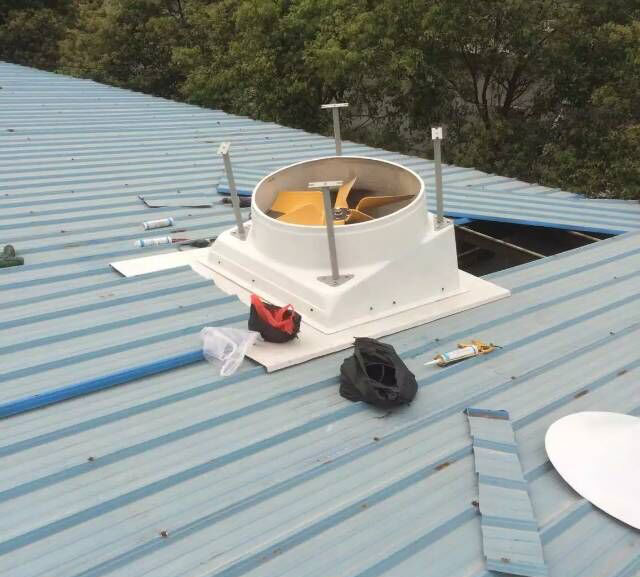 屋顶通风降温风机安装